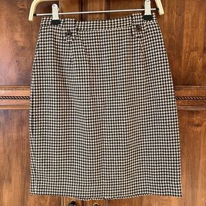 Vintage Banana Republic brown and beige houndstooth wool pencil skirt | Size 4